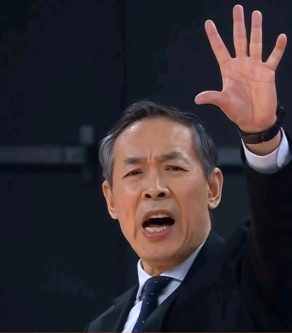 包含北京首钢遭遇惨败，惨绝人寰的表现令球迷失望的词条